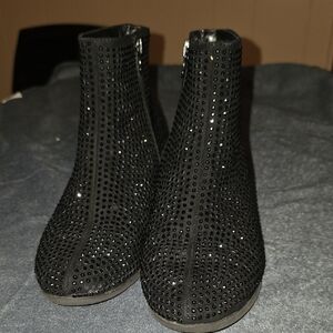 Elegant Black Studded Ankle Boots